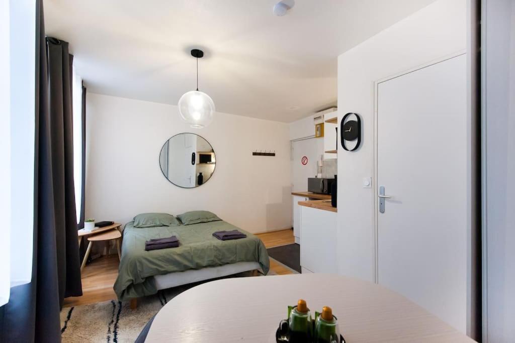 אמיינס La Casa : Logement En Centre Ville, Cathedrale מראה חיצוני תמונה