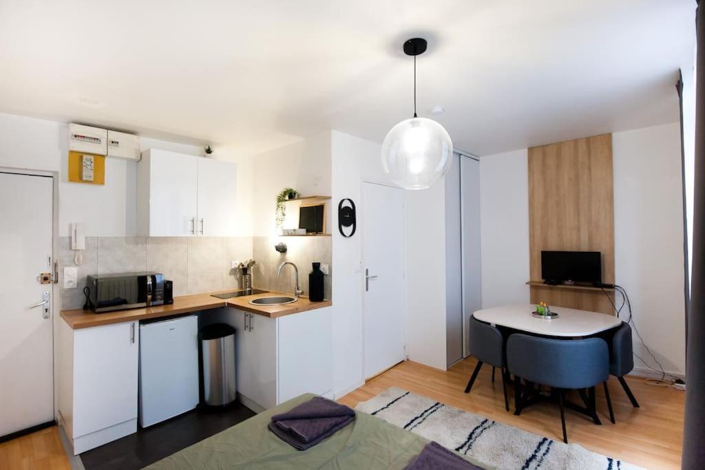 אמיינס La Casa : Logement En Centre Ville, Cathedrale מראה חיצוני תמונה